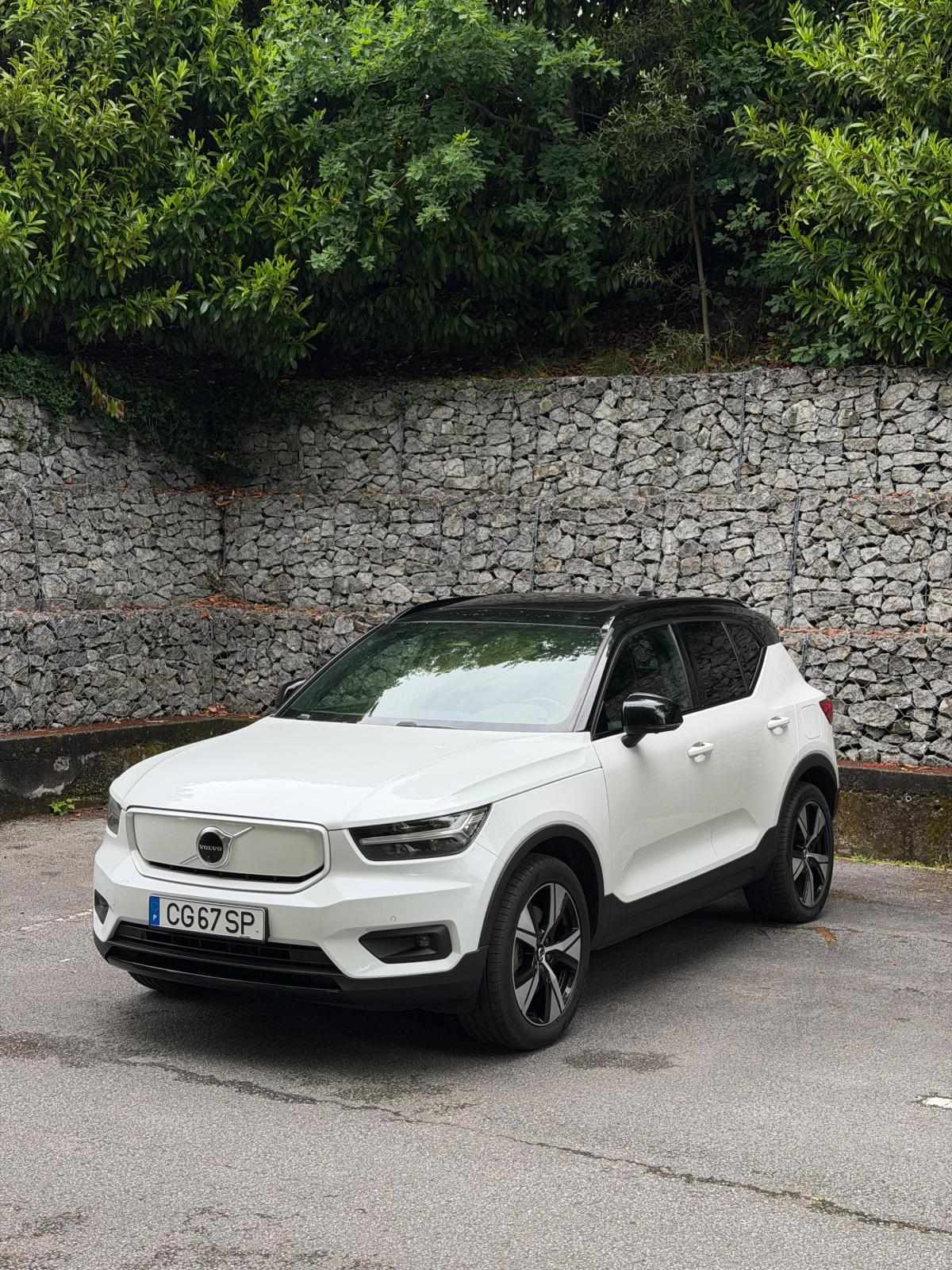 volvo-xc40-p8-recharge-awd-2020-eletrico