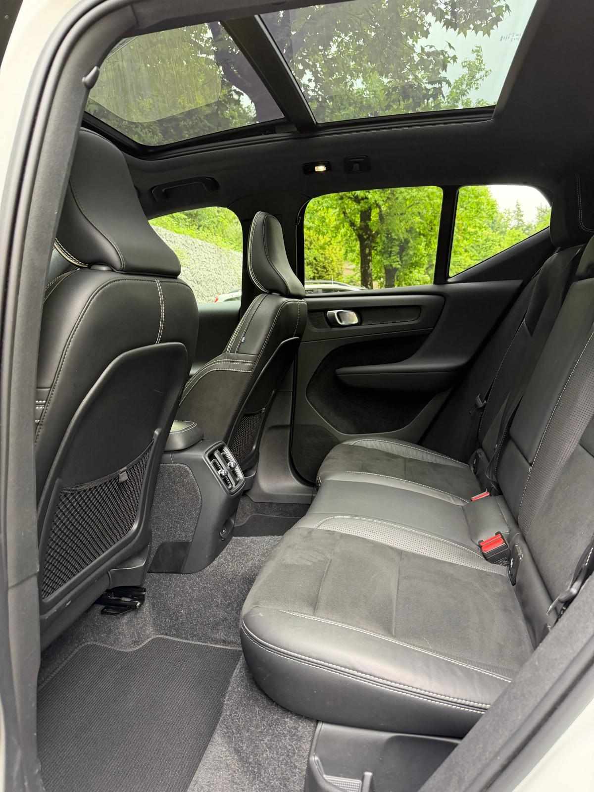 volvo-xc40-p8-recharge-awd-2020-eletrico