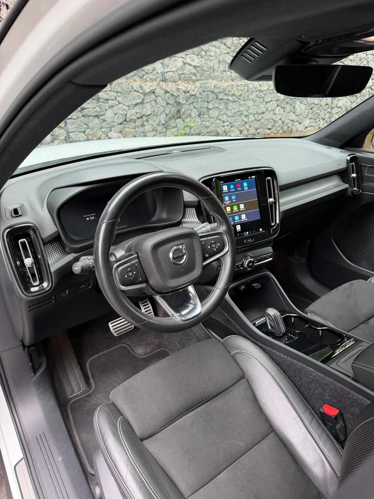 volvo-xc40-p8-recharge-awd-2020-eletrico