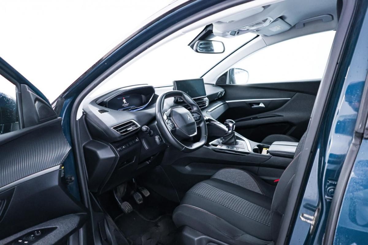 peugeot-5008-2021-diesel-1499cc