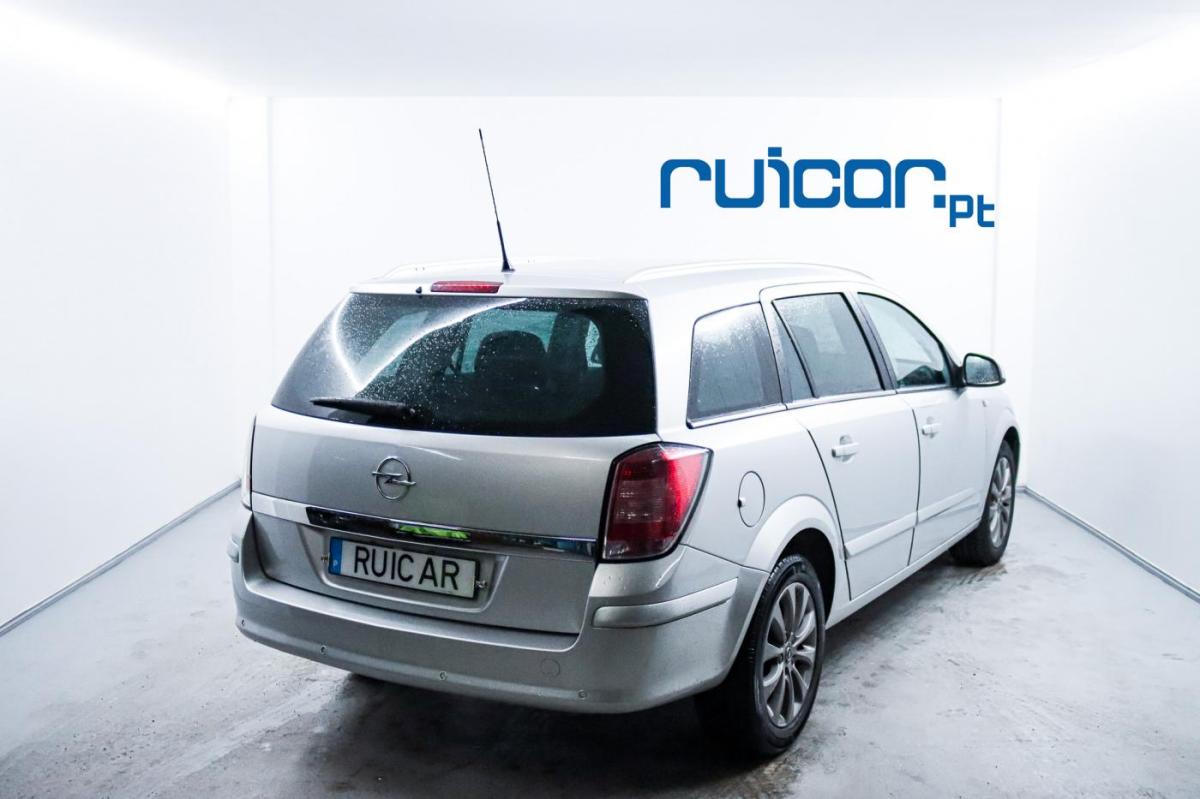 opel-astra-caravan-2010-diesel-1686cc