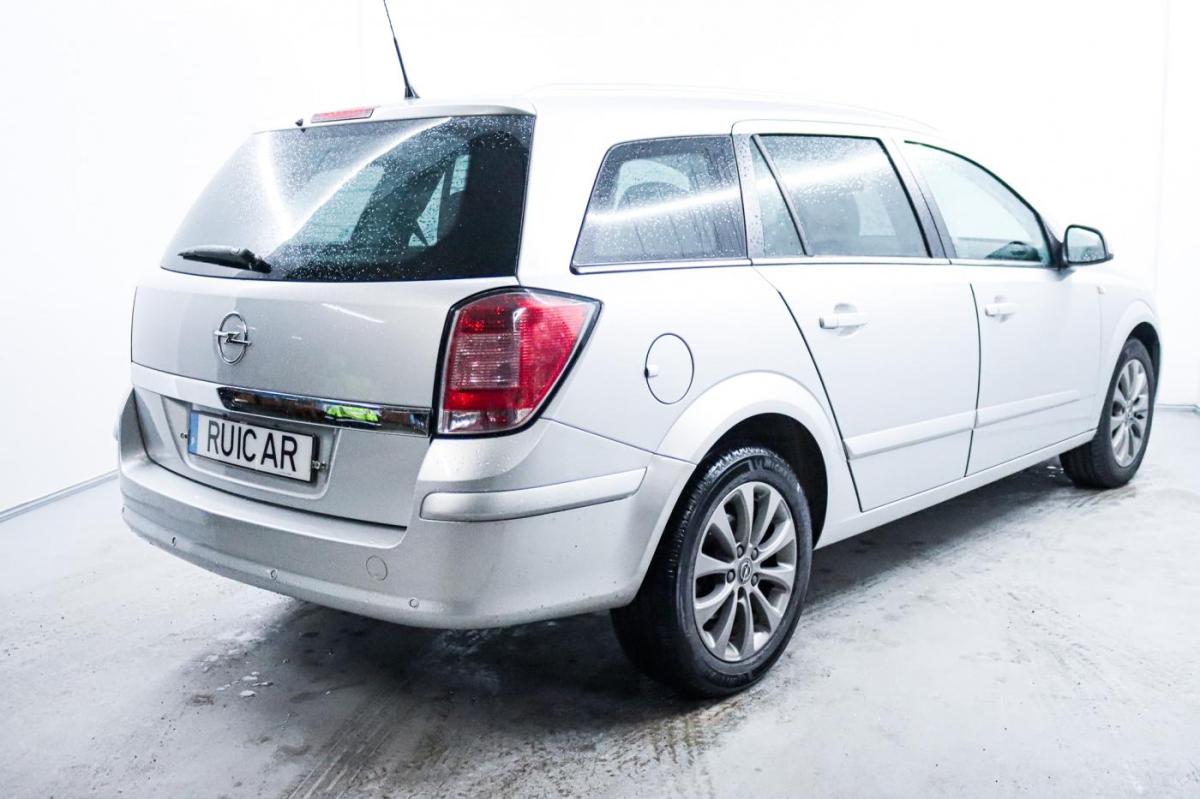 opel-astra-caravan-2010-diesel-1686cc