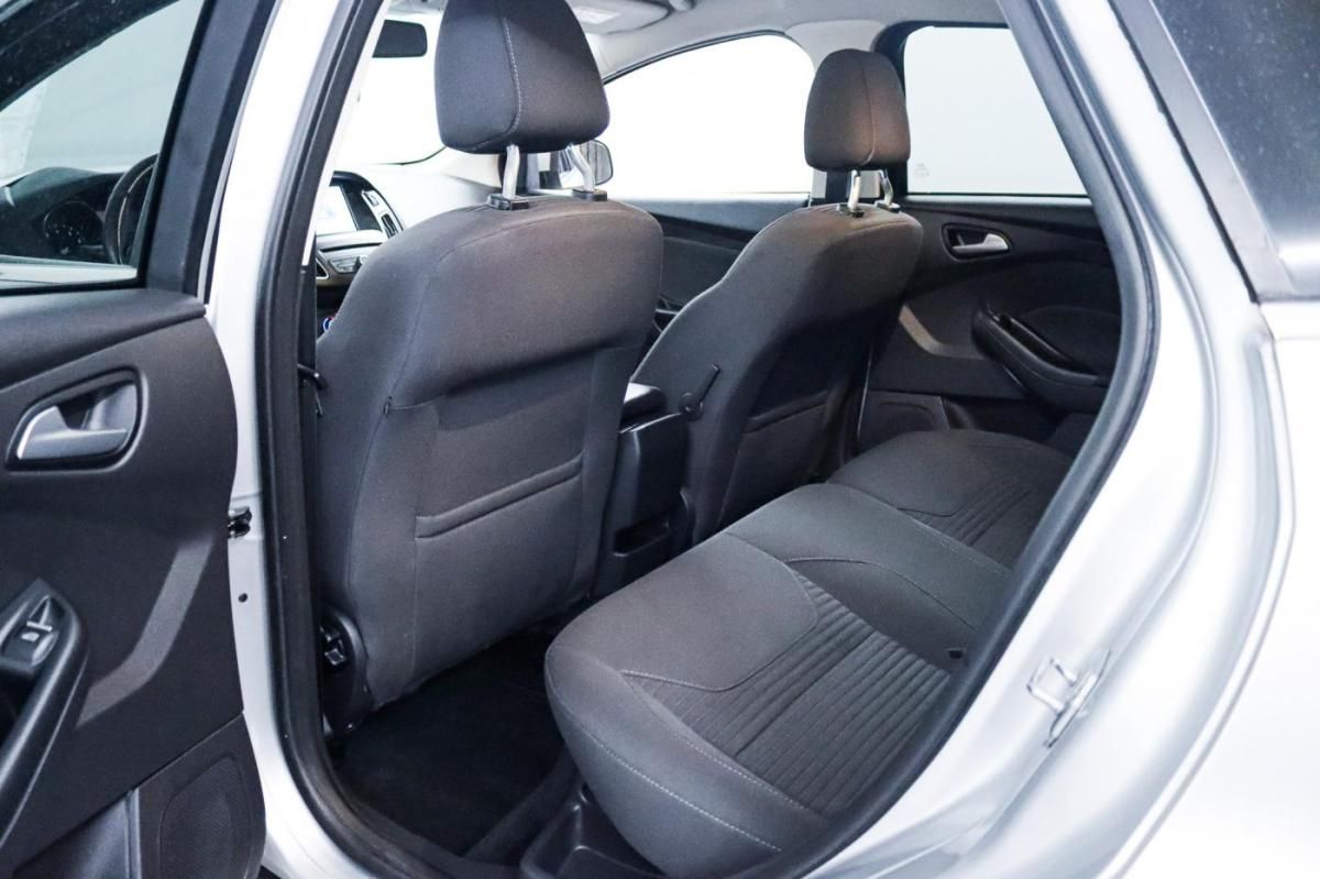 ford-focus-2016-gasolina-998cc
