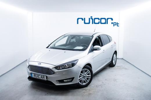 ford-focus-2016-gasolina-998cc