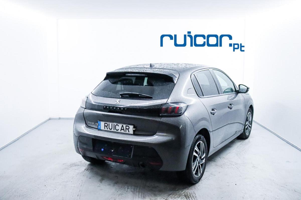 peugeot-208-2022-diesel-1560cc