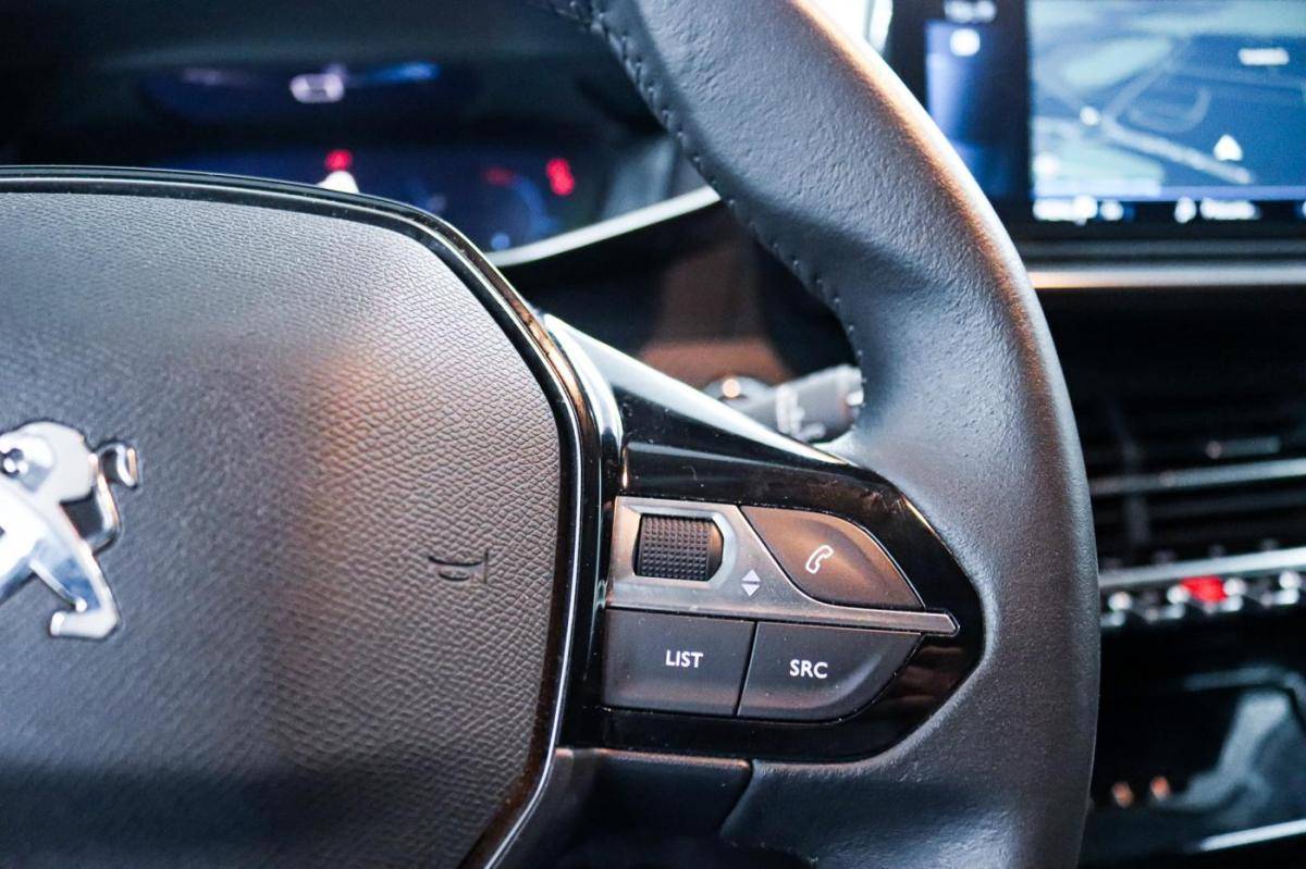 peugeot-208-2022-diesel-1560cc