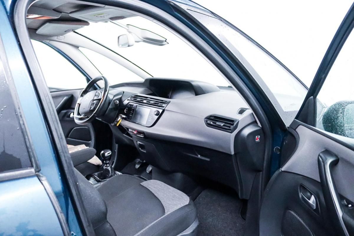 citroen-spacetourer-2020-diesel-1499cc
