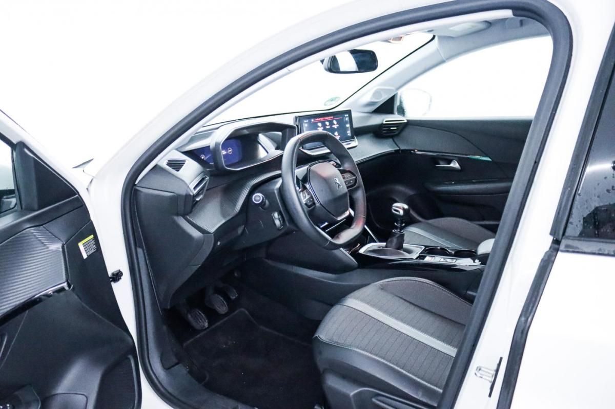 peugeot-208-2022-diesel-1499cc