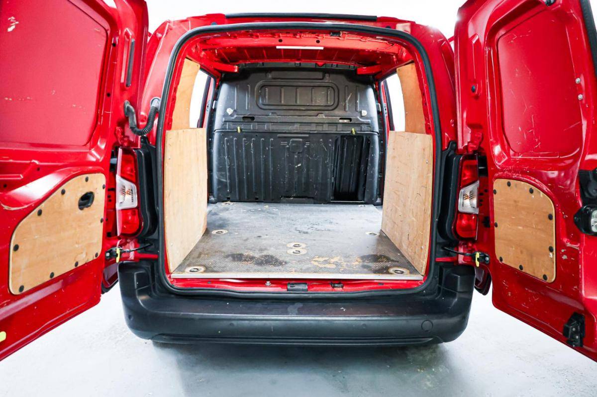 citroen-berlingo-2019-diesel-1499cc