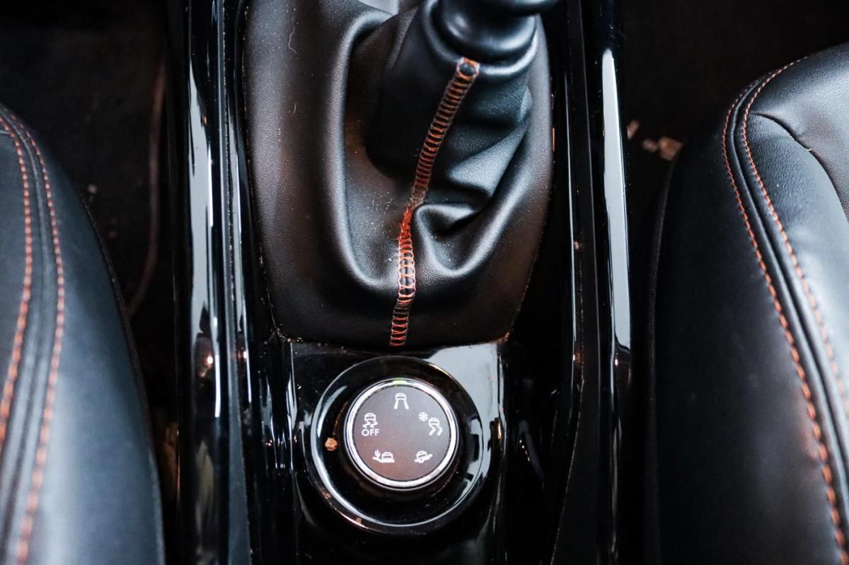 peugeot-2008-2016-diesel-1560cc