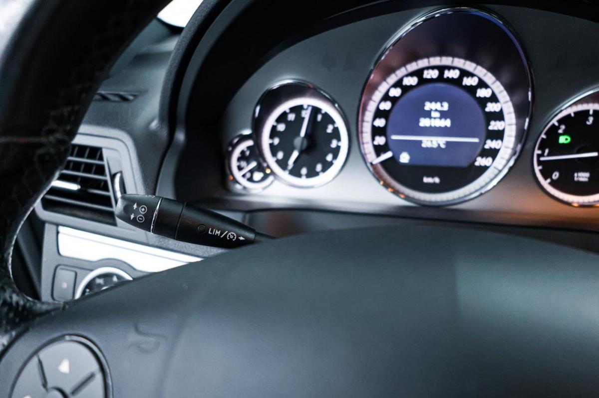 mercedes-benz-classe-e-2011-diesel-2143cc