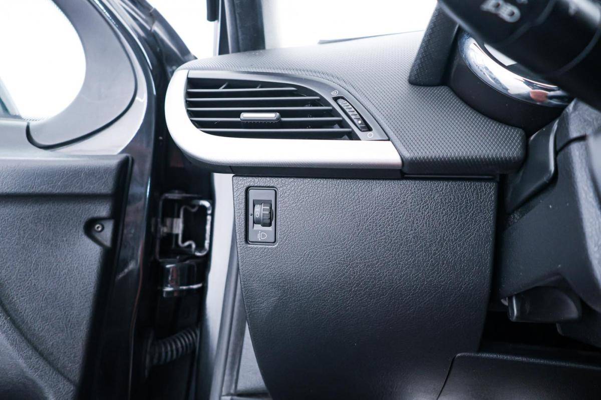 peugeot-207-2006-gasolina-1360cc