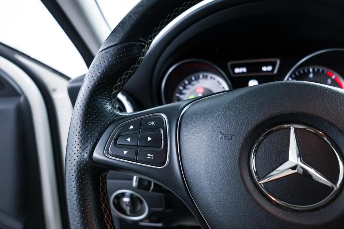 mercedes-benz-gla-2017-diesel-2143cc