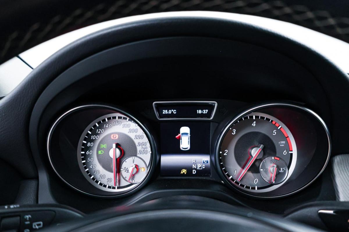 mercedes-benz-gla-2017-diesel-2143cc