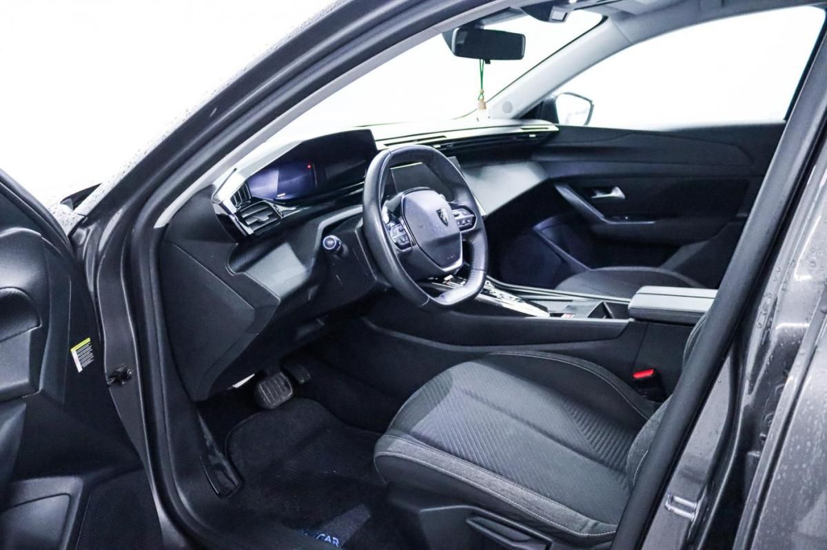 peugeot-308-sw-2022-diesel-1499cc