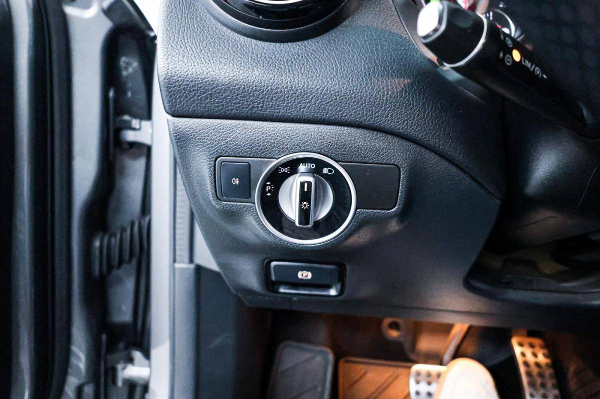 mercedes-benz-gla-2017-diesel-2143cc