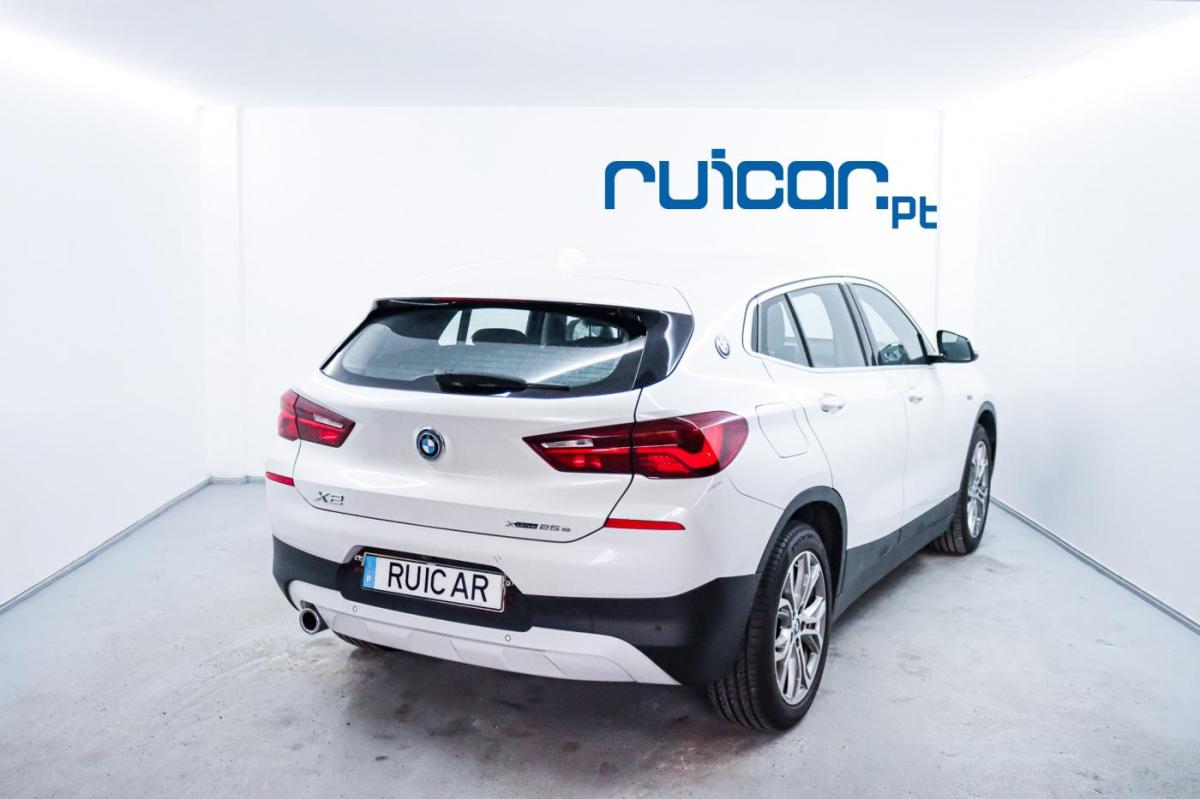 bmw-x2-2022-hibrido-a-gasolina-1499cc