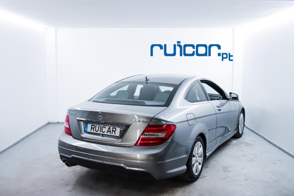 mercedes-benz-classe-c-2015-diesel-2143cc
