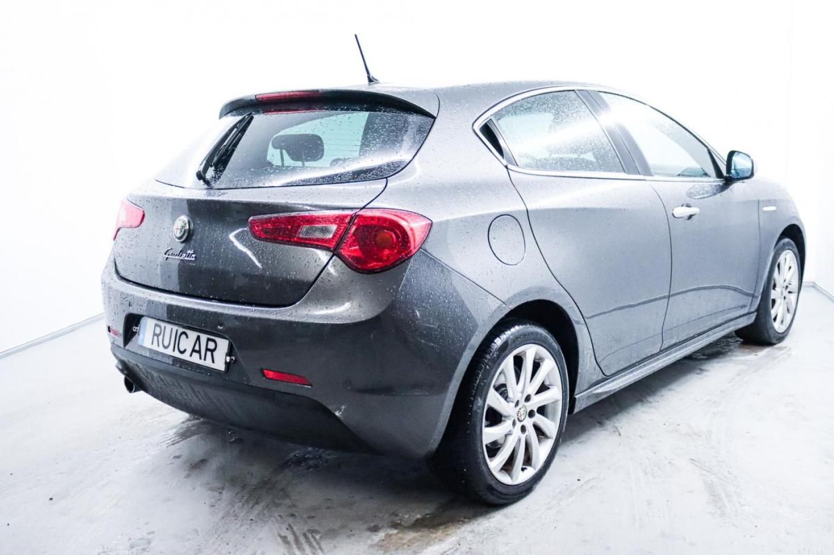 alfa-romeo-giulietta-2011-diesel-1598cc