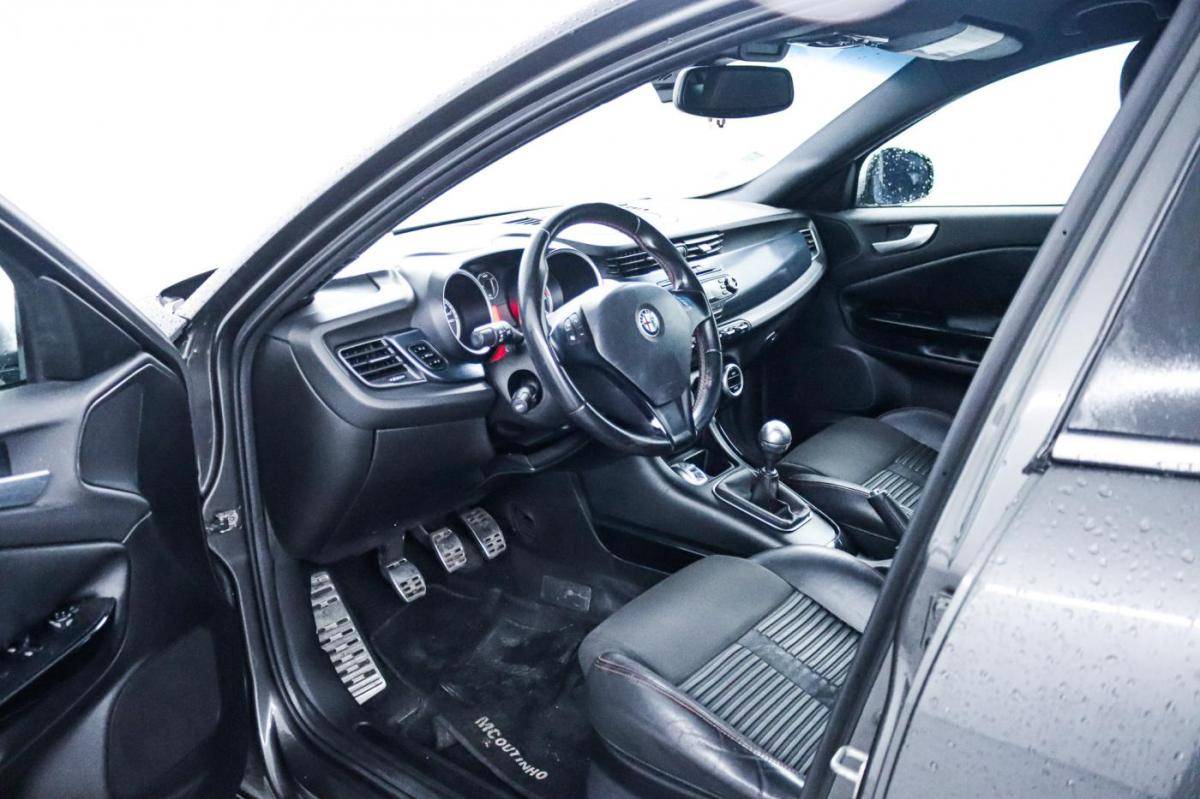 alfa-romeo-giulietta-2011-diesel-1598cc