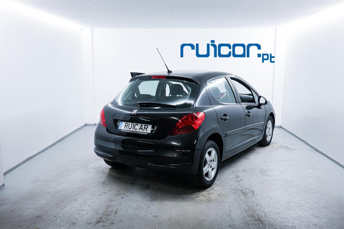 peugeot-207-2006-gasolina-1360cc