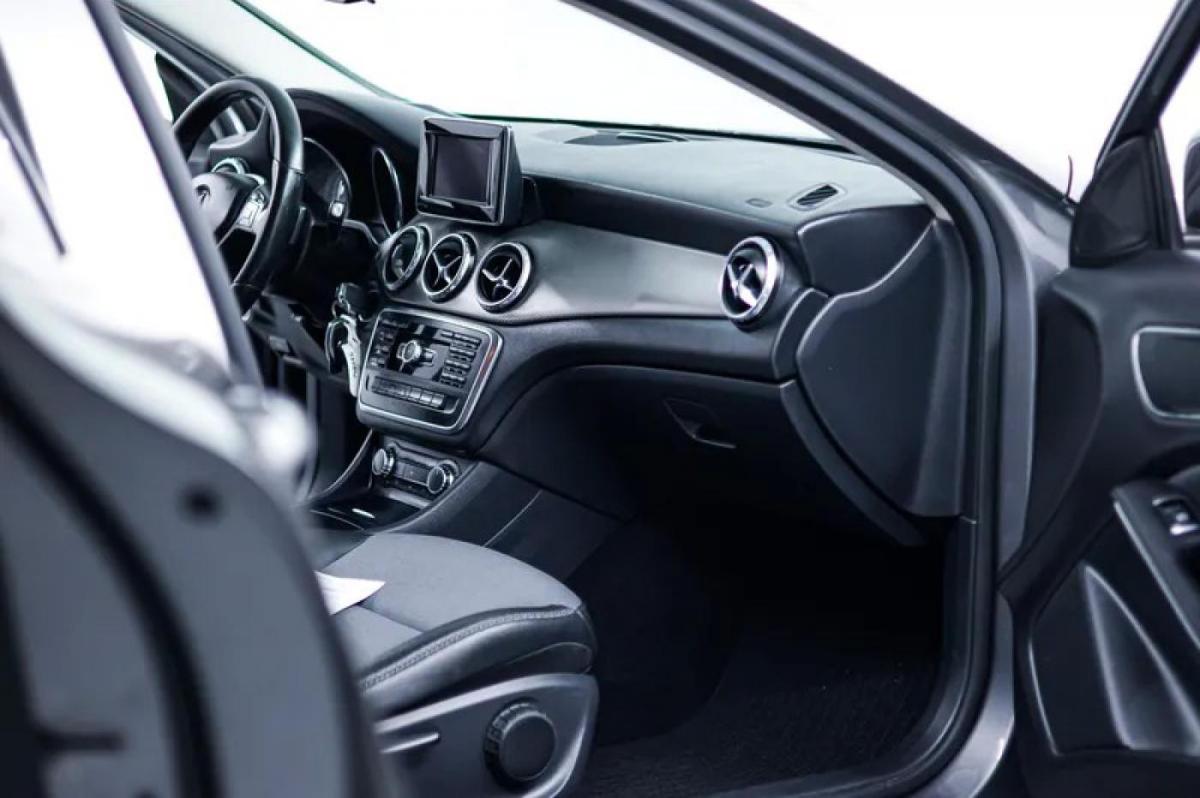 mercedes-benz-gla-2016-diesel-2143cc