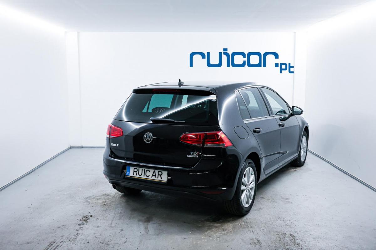 volkswagen-golf-2016-diesel-1598cc