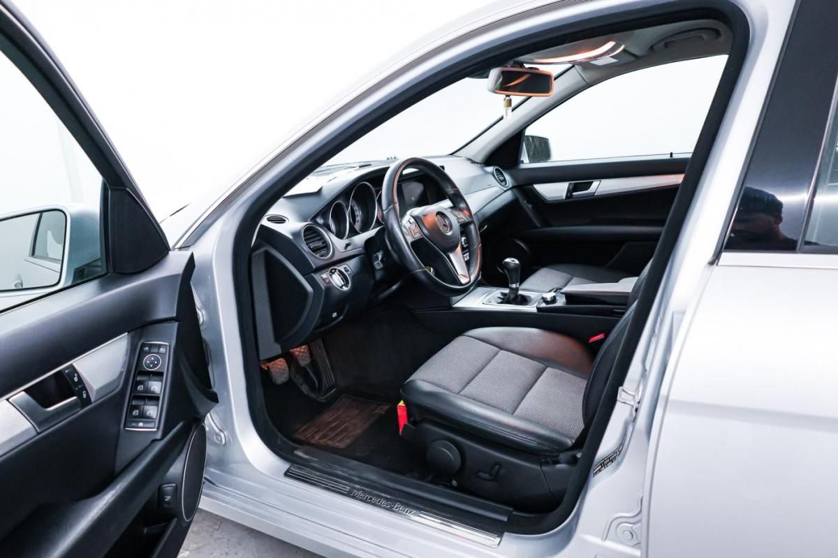 mercedes-benz-classe-c-2012-diesel-2143cc