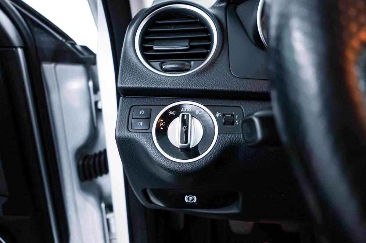 mercedes-benz-classe-c-2012-diesel-2143cc
