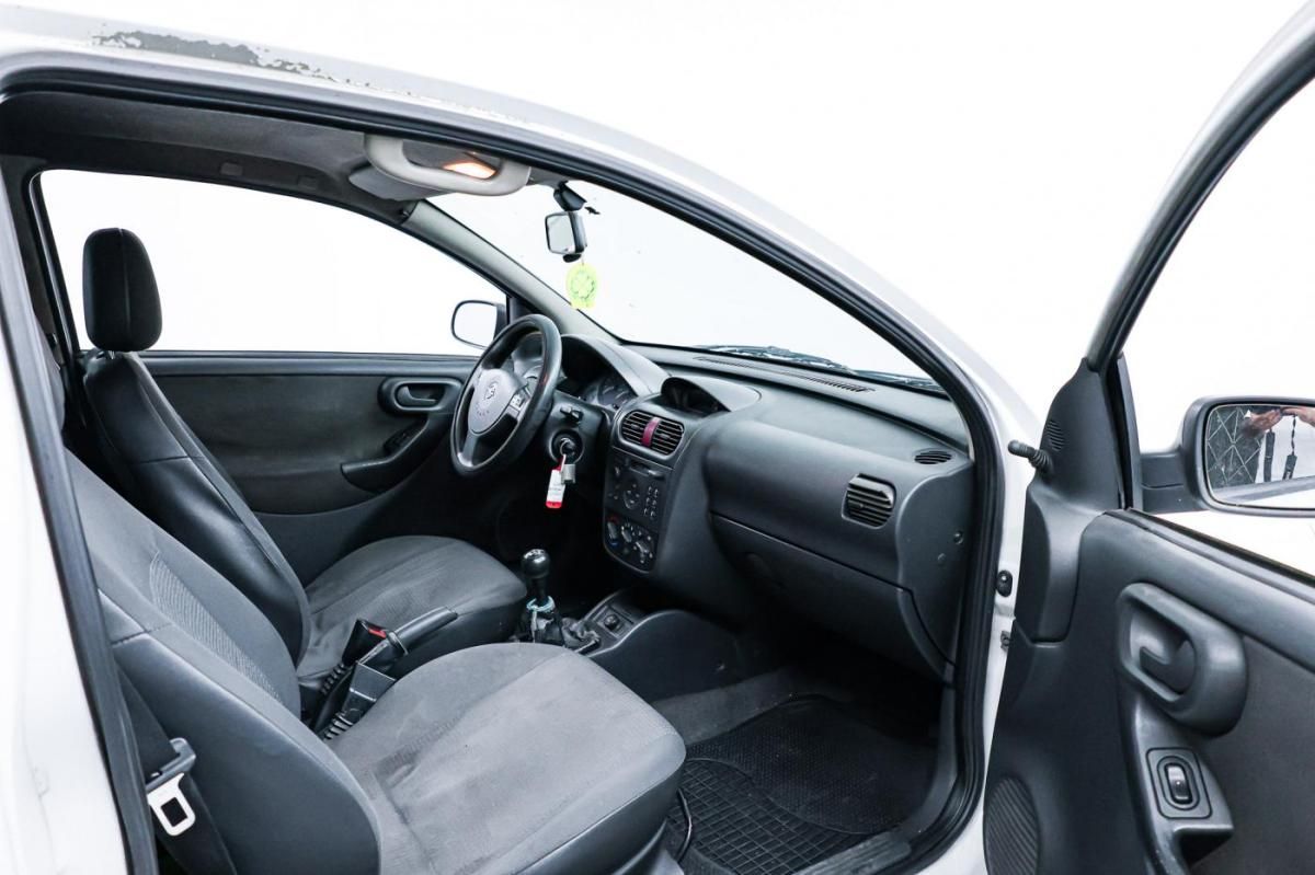 opel-corsa-van-2004-diesel-1300cc