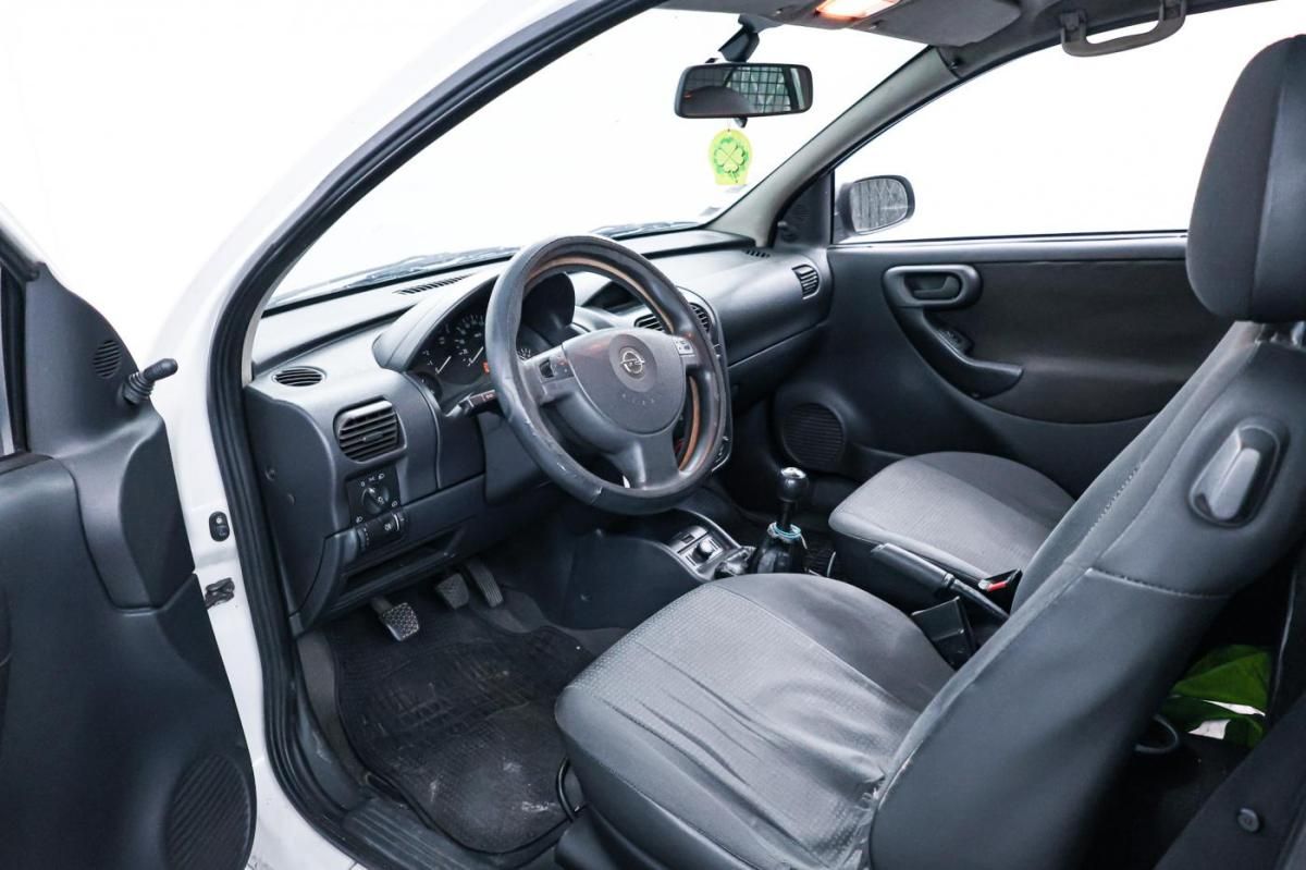opel-corsa-van-2004-diesel-1300cc