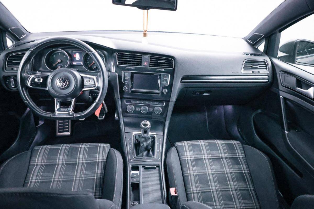 volkswagen-golf-2014-diesel-1968cc