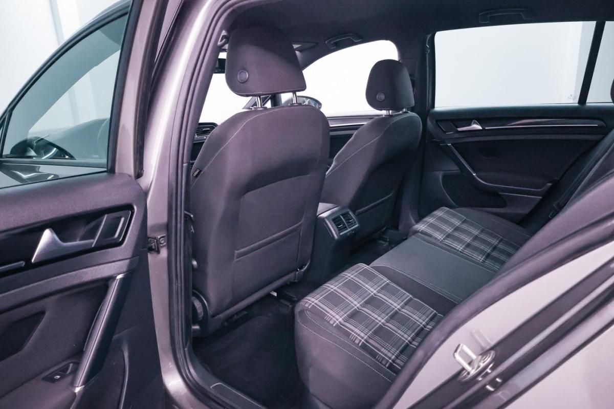 volkswagen-golf-2014-diesel-1968cc