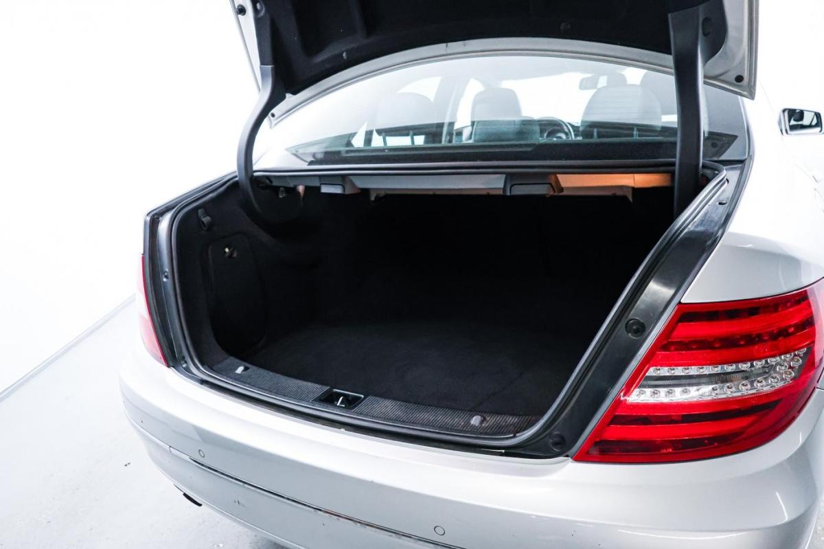 mercedes-benz-classe-c-2013-diesel-2143cc