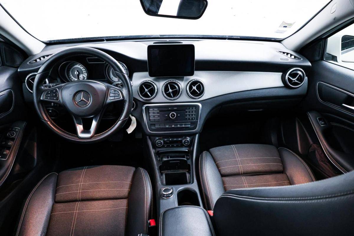 mercedes-benz-gla-2017-diesel-2143cc