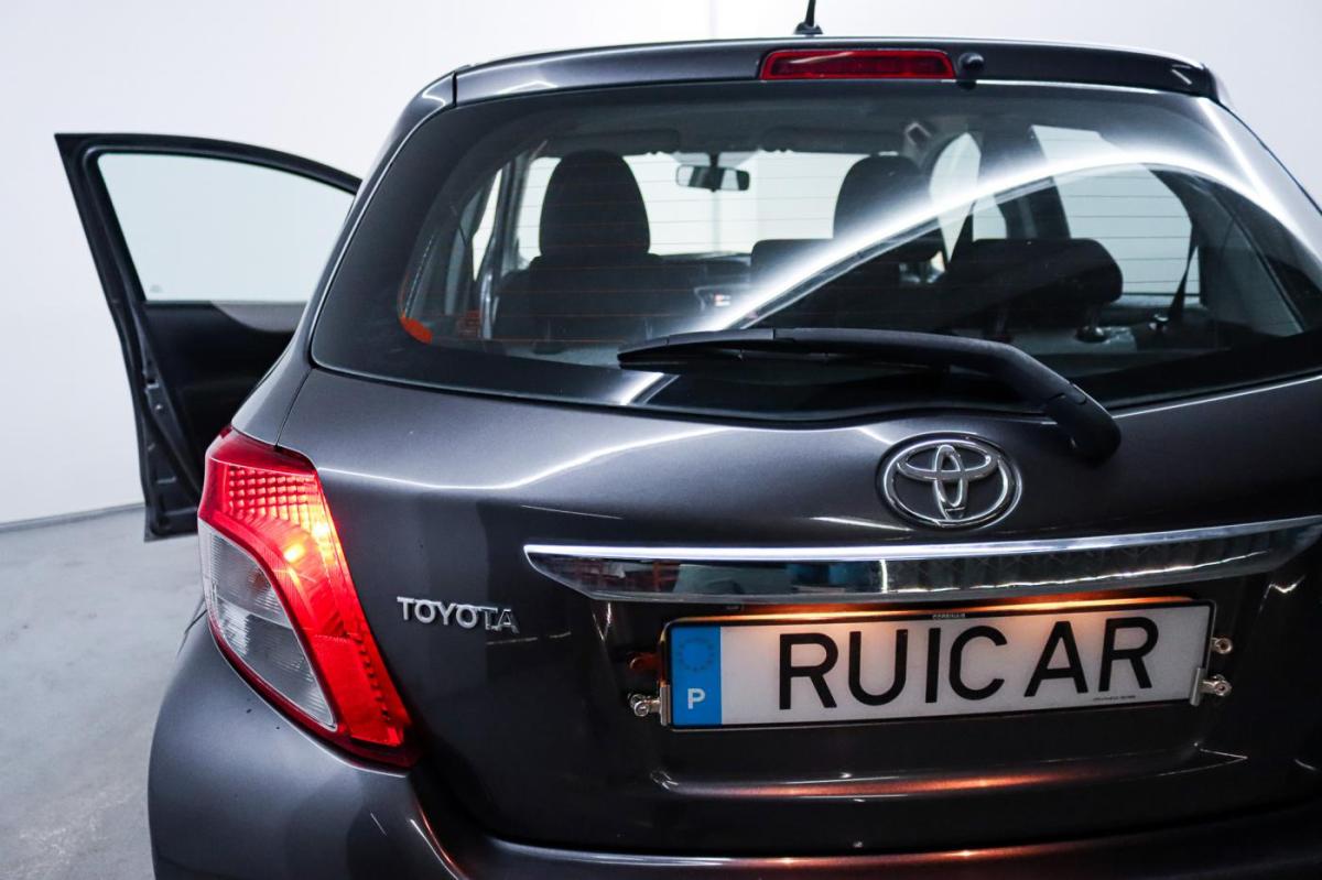toyota-yaris-2015-diesel-1364cc