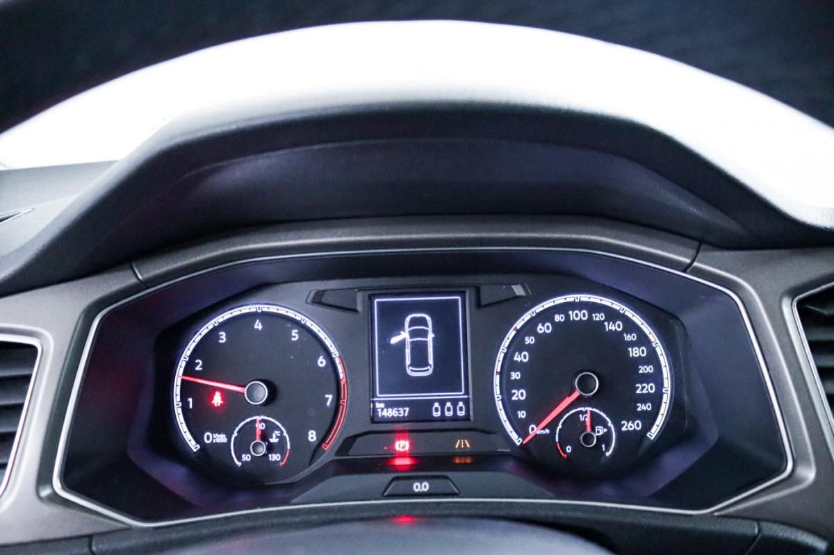 volkswagen-t-roc-2020-gasolina-999cc