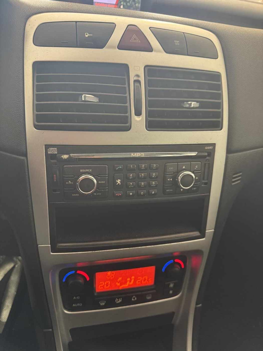 peugeot-307-sw-2008-diesel-1560cc