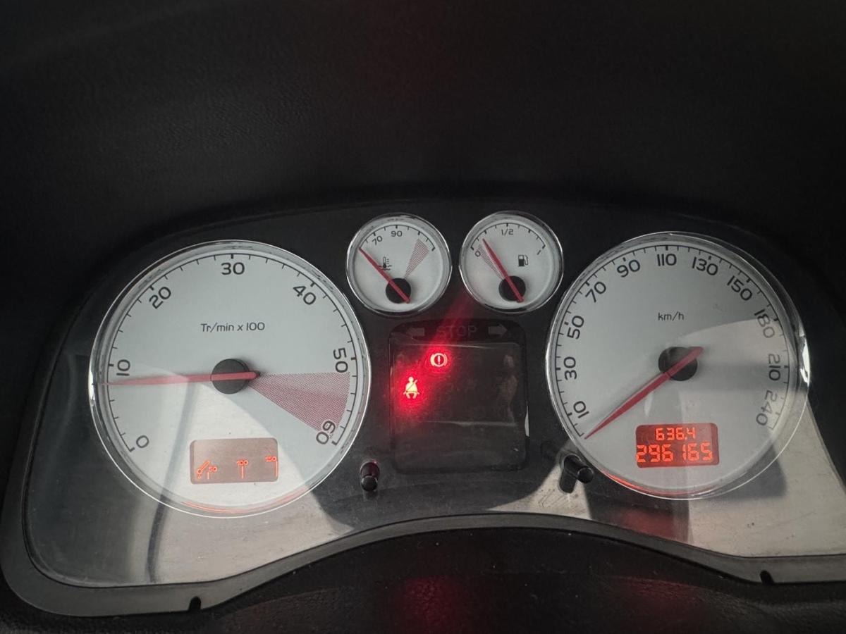 peugeot-307-sw-2008-diesel-1560cc