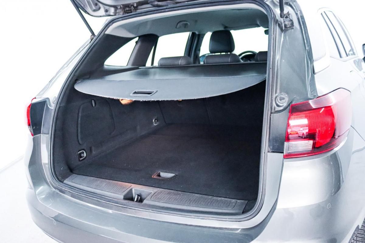 opel-astra-sport-tourer-2021-diesel-1496cc