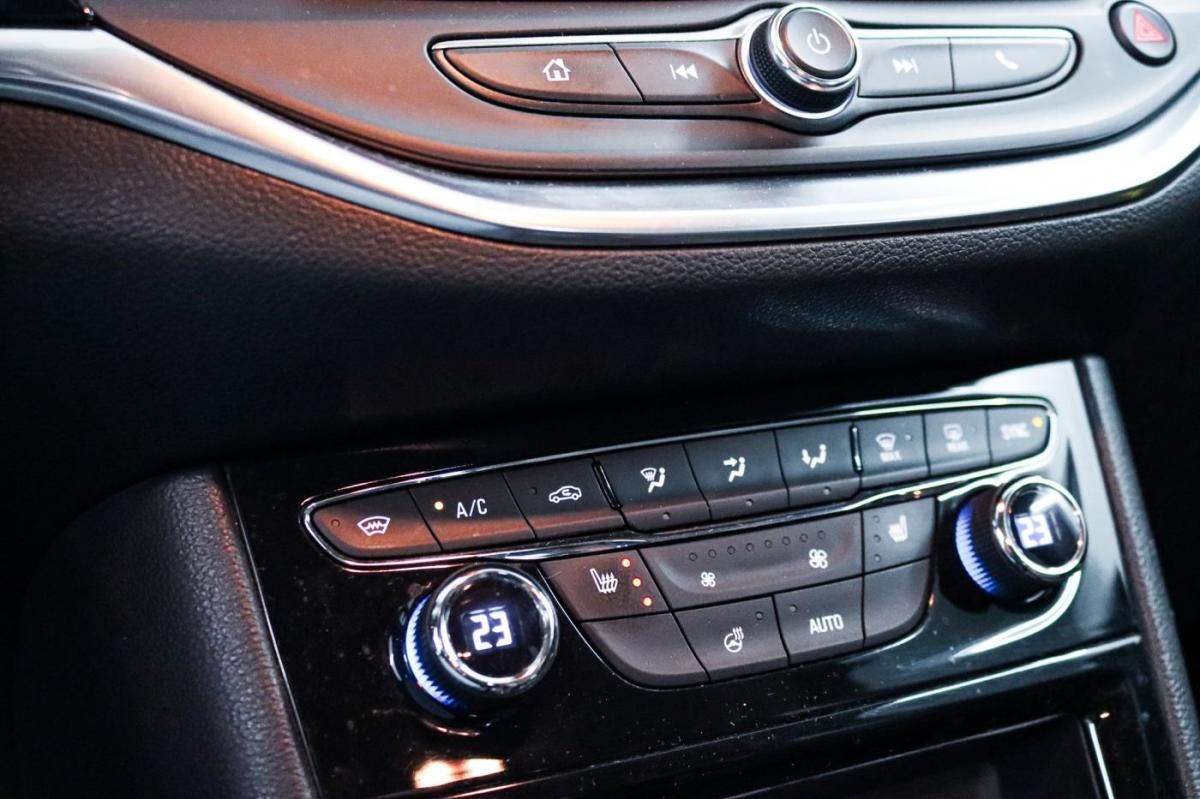 opel-astra-sport-tourer-2021-diesel-1496cc