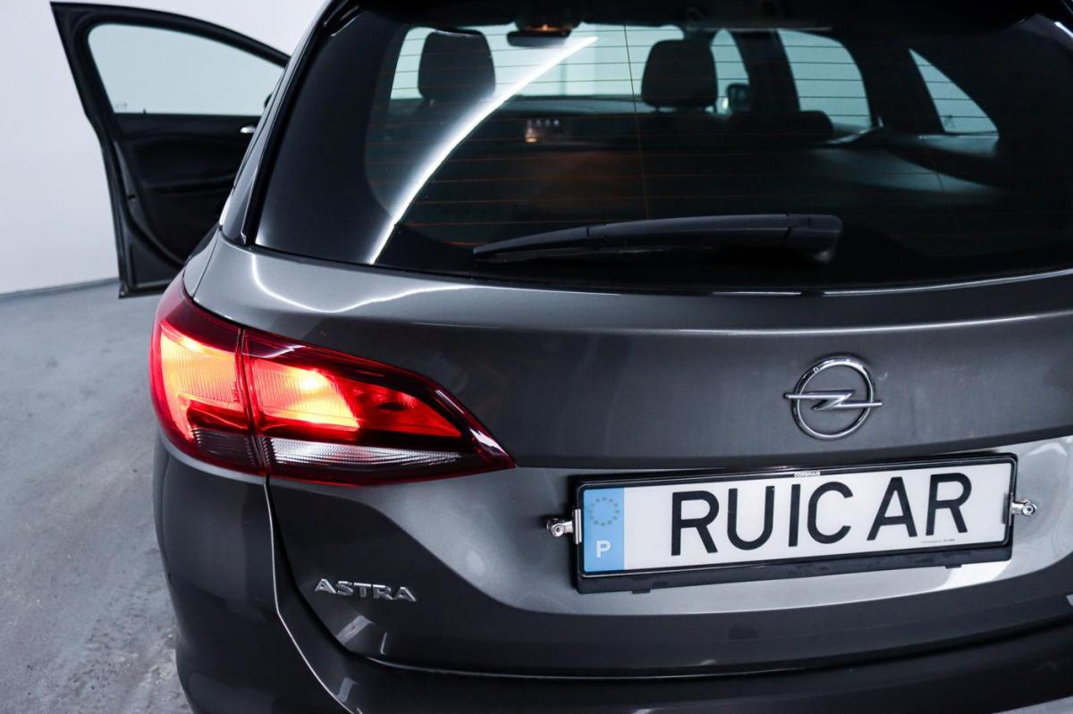 opel-astra-sport-tourer-2021-diesel-1496cc