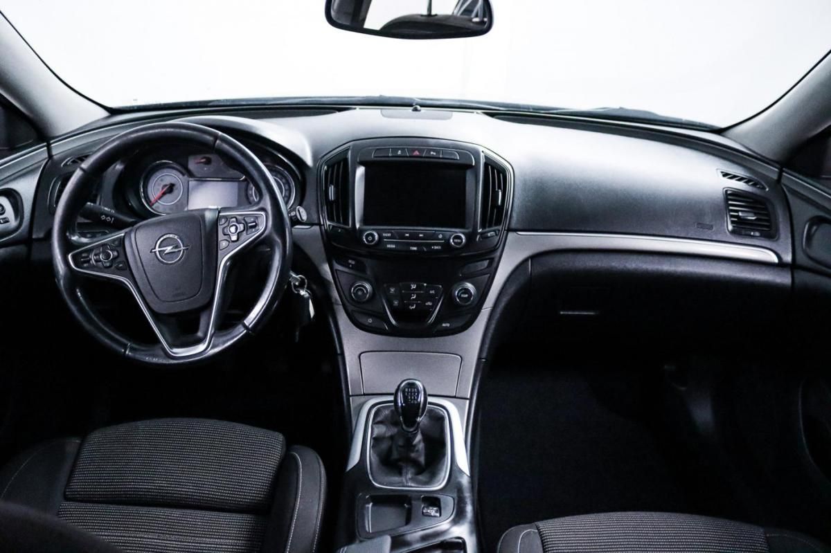 opel-insignia-sports-tourer-2014-diesel-1956cc