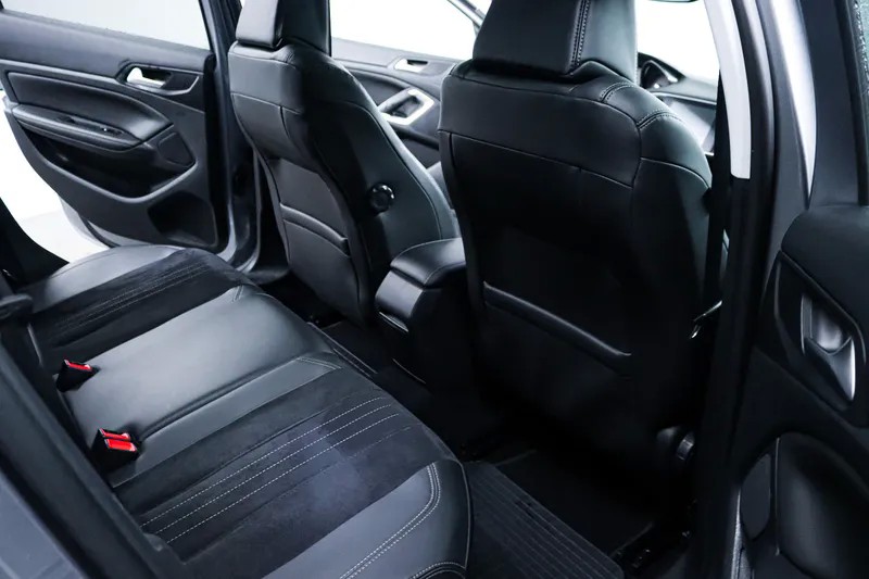 peugeot-308-sw-2016-diesel-1560cc