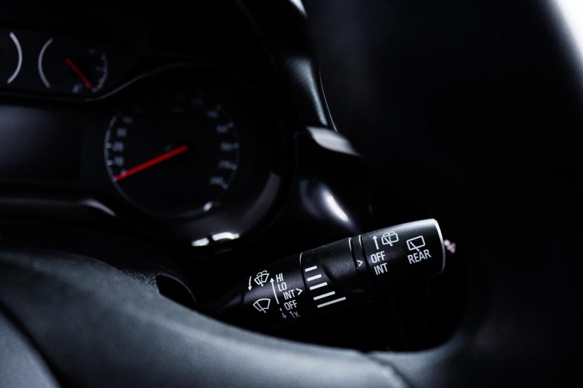 opel-corsa-2021-diesel-1499cc