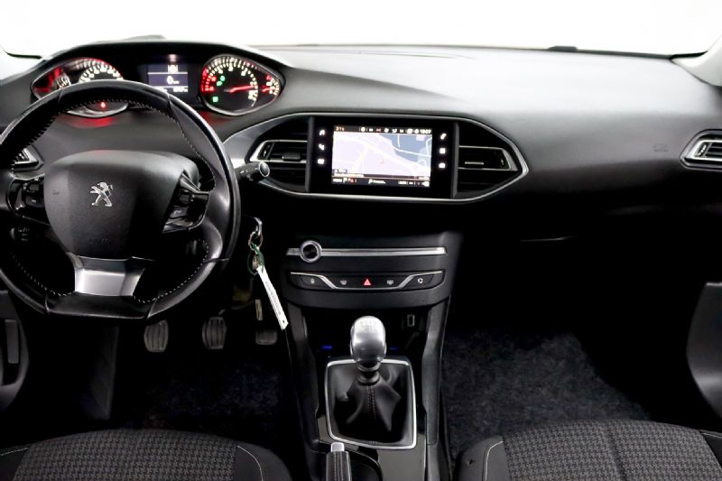 peugeot-308-2019-diesel-1499cc