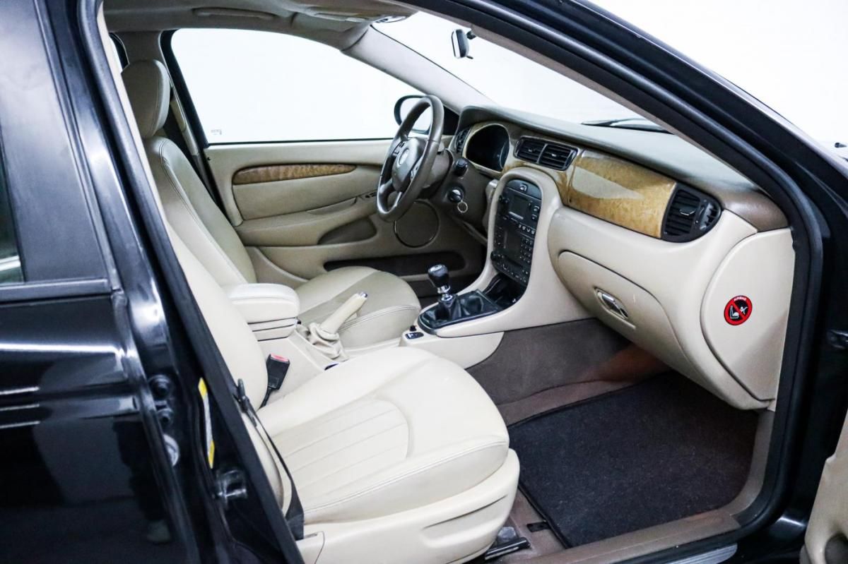 jaguar-x-type-2005-diesel-1998cc