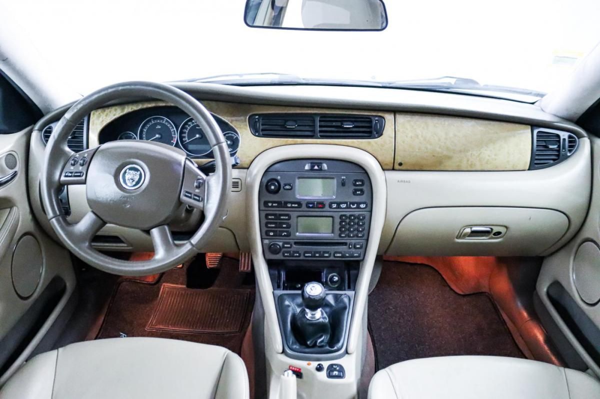 jaguar-x-type-2005-diesel-1998cc
