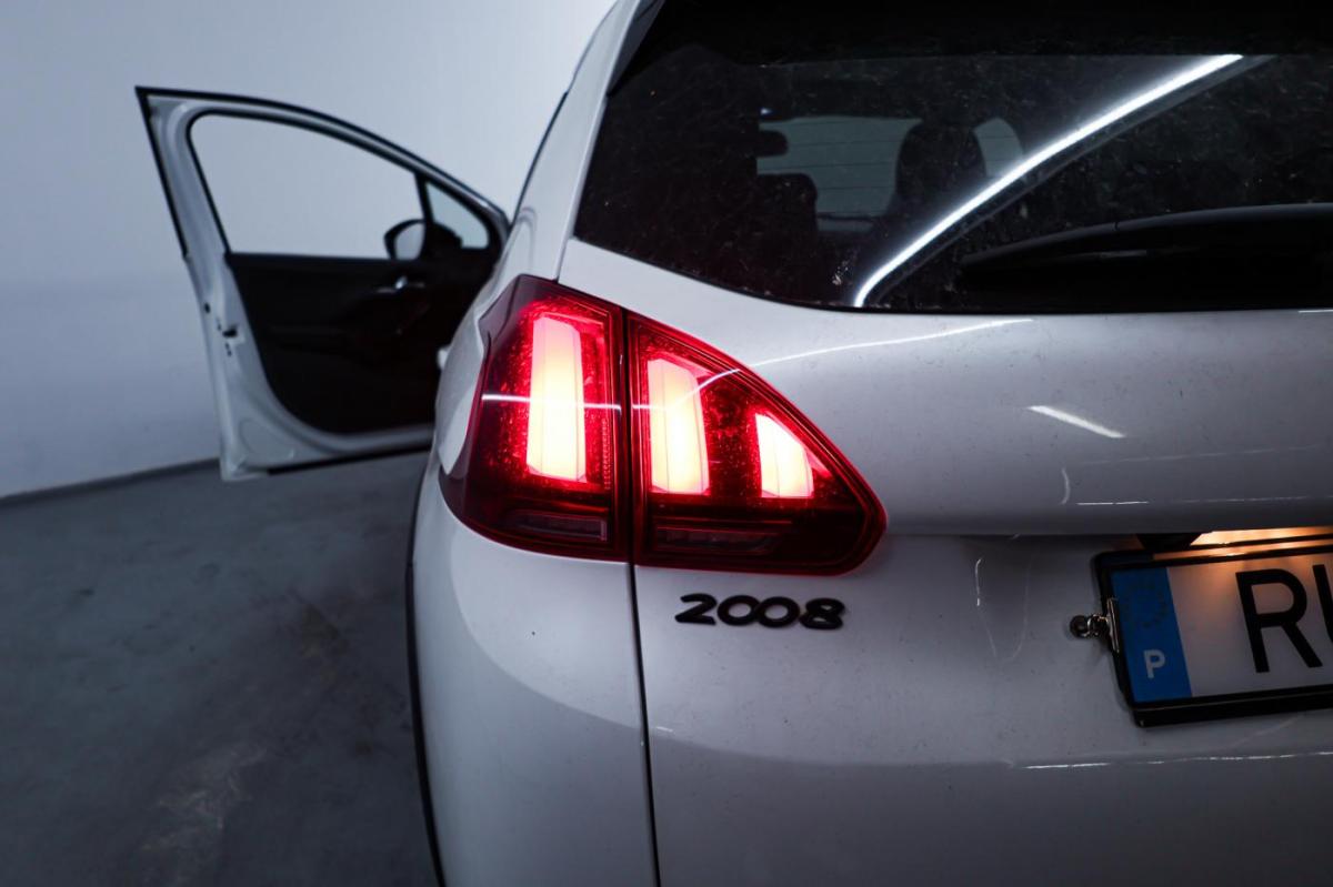 peugeot-2008-2016-diesel-1560cc