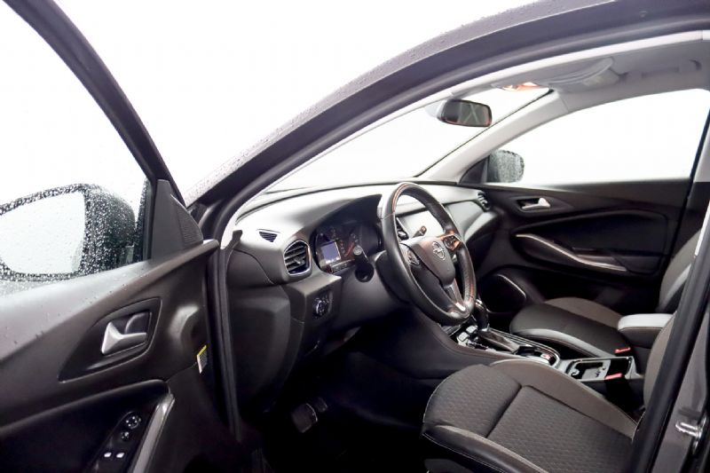 opel-grandland-x-2018-diesel-1560cc